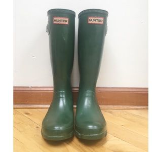 Green Hunter Boots (Kids Size: US 6F, UK 4, EU 37)